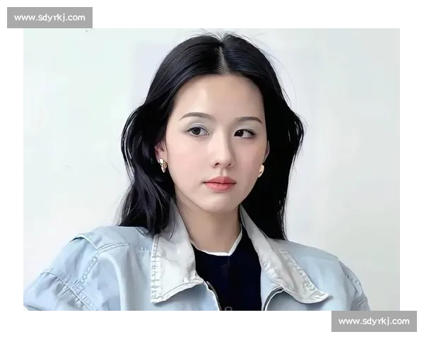 顶配颜值天生丽质，身材不过锦上添花